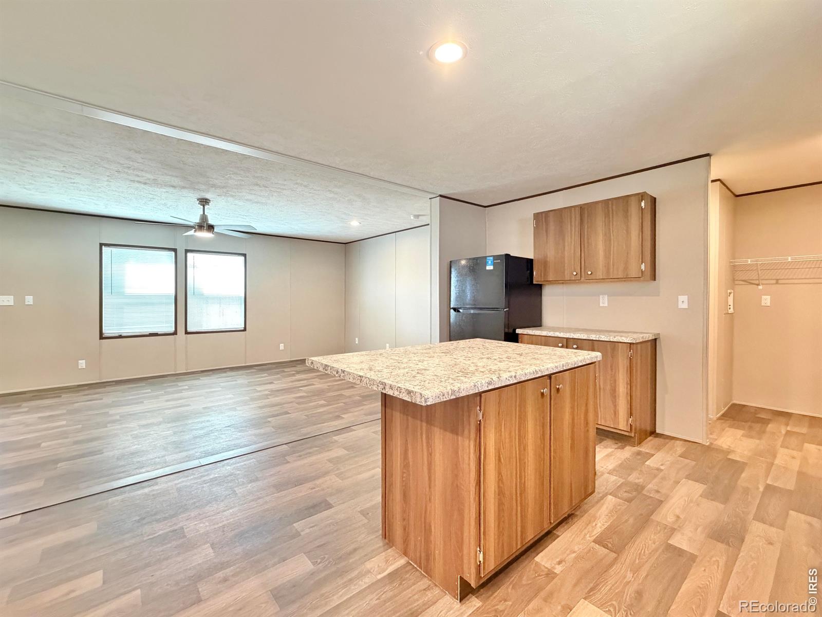 MLS Image #8 for 214  oak street,log lane village, Colorado