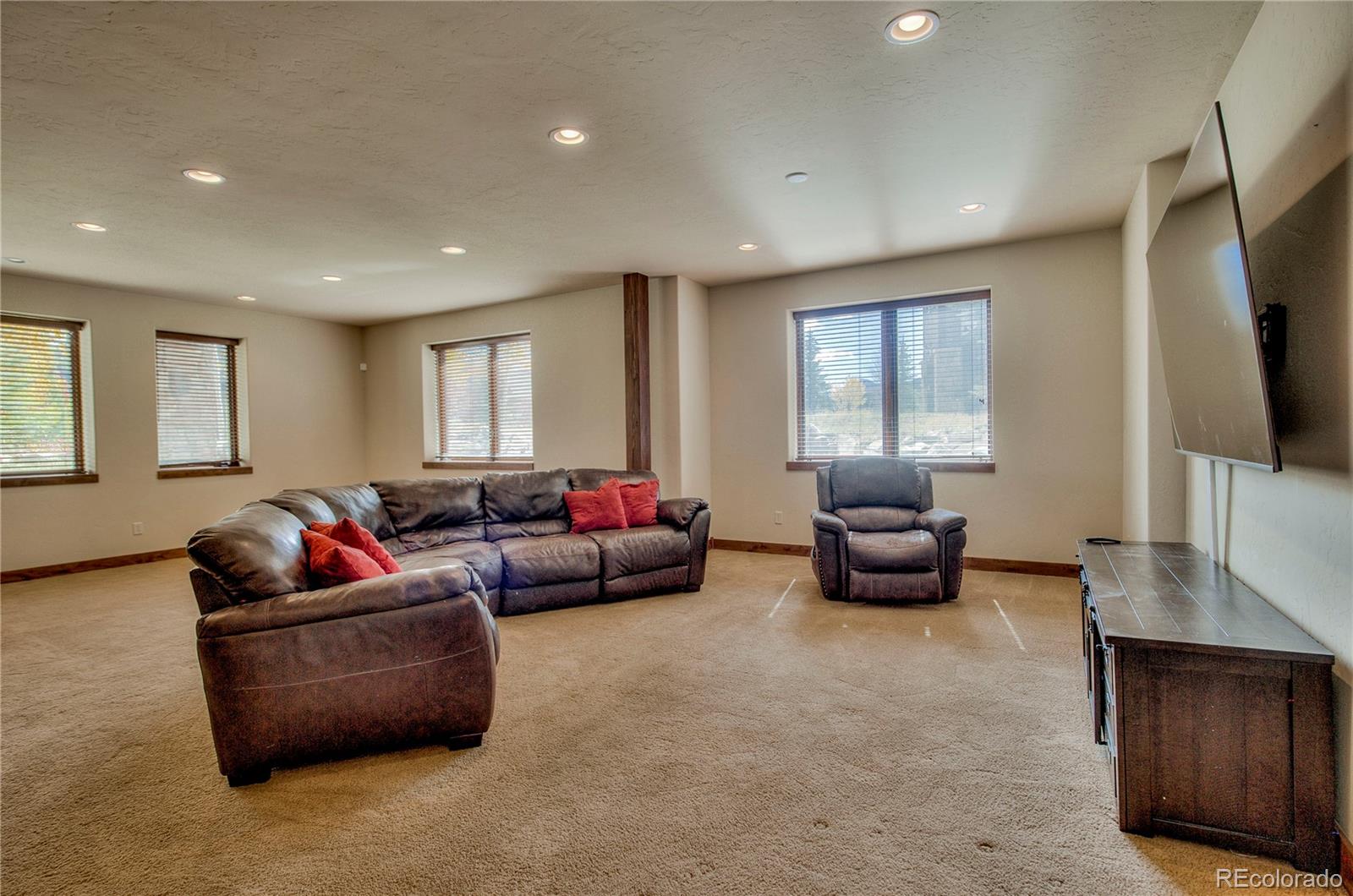 MLS Image #29 for 51  mule deer court,dillon, Colorado