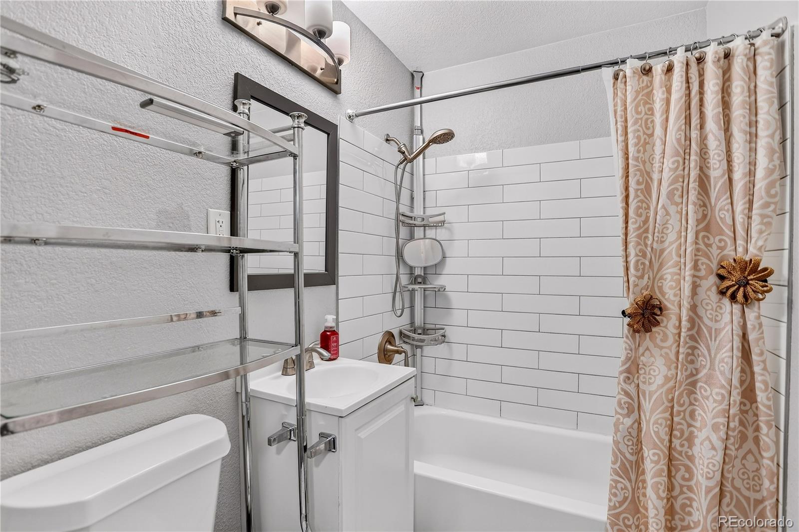 MLS Image #18 for 937  kramer court,aurora, Colorado