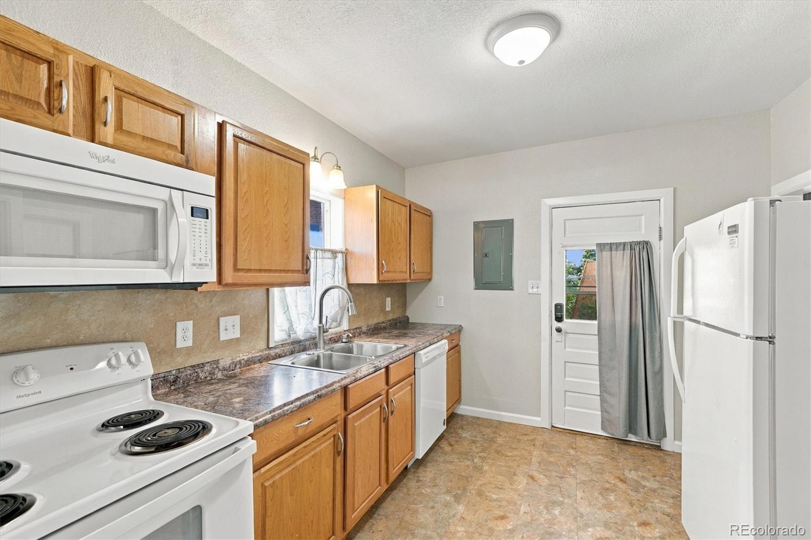 MLS Image #10 for 810  spruce street,louisville, Colorado