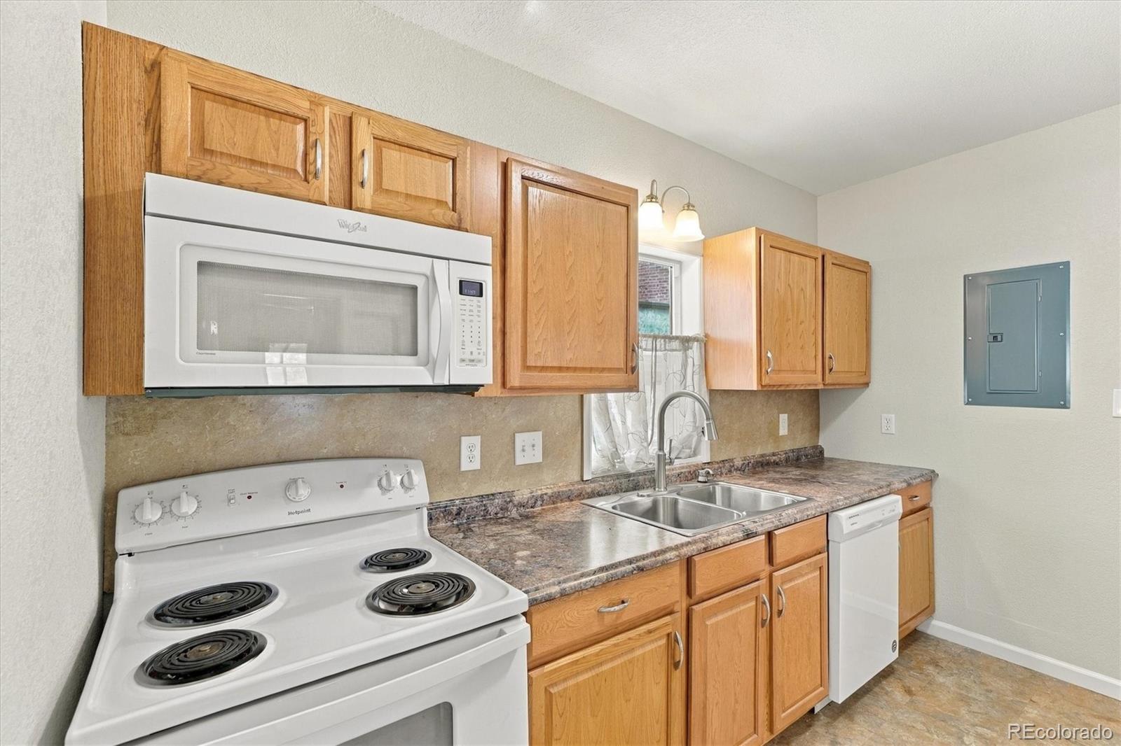 MLS Image #9 for 810  spruce street,louisville, Colorado