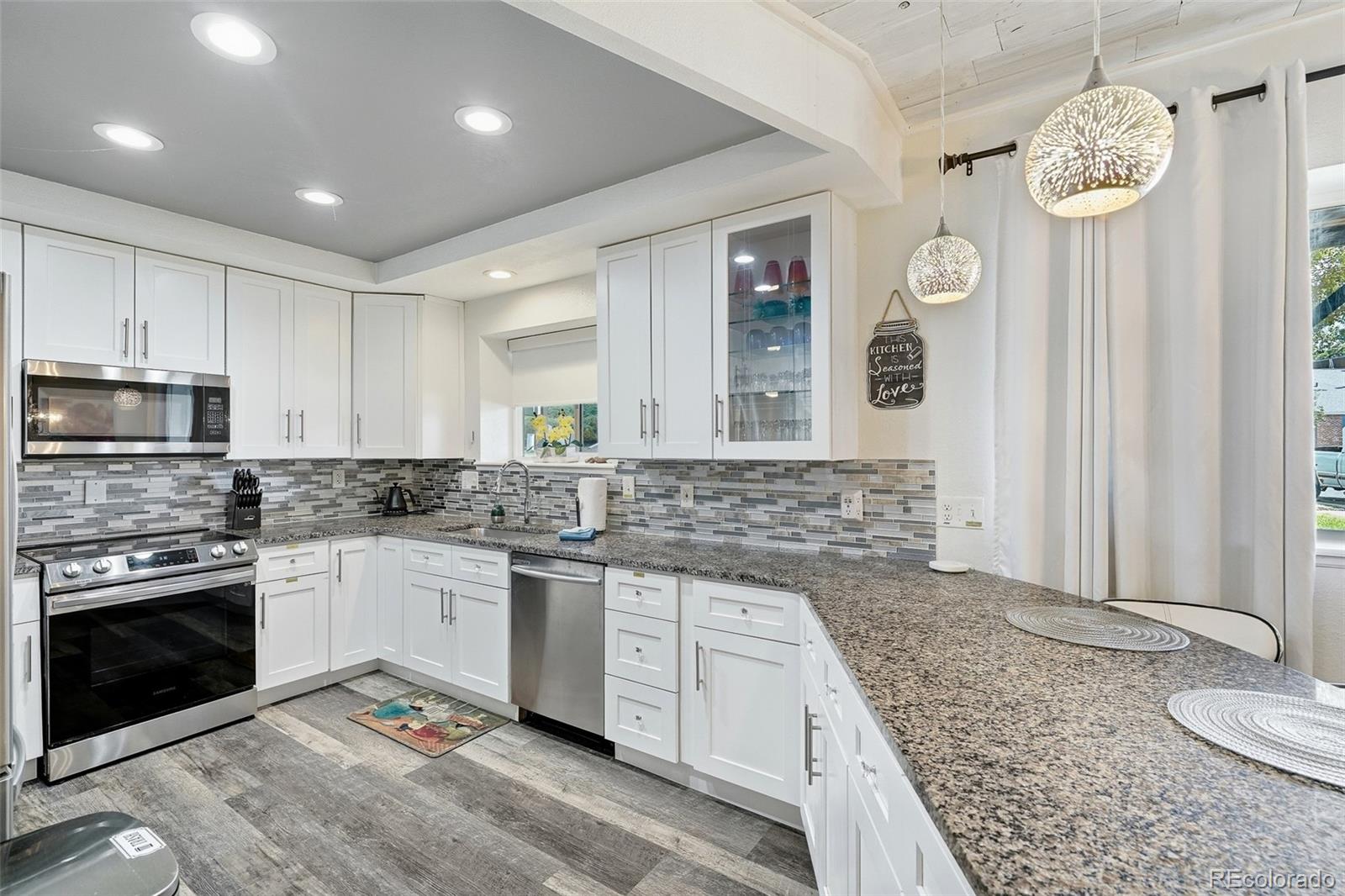 MLS Image #1 for 2882 w davies avenue,littleton, Colorado