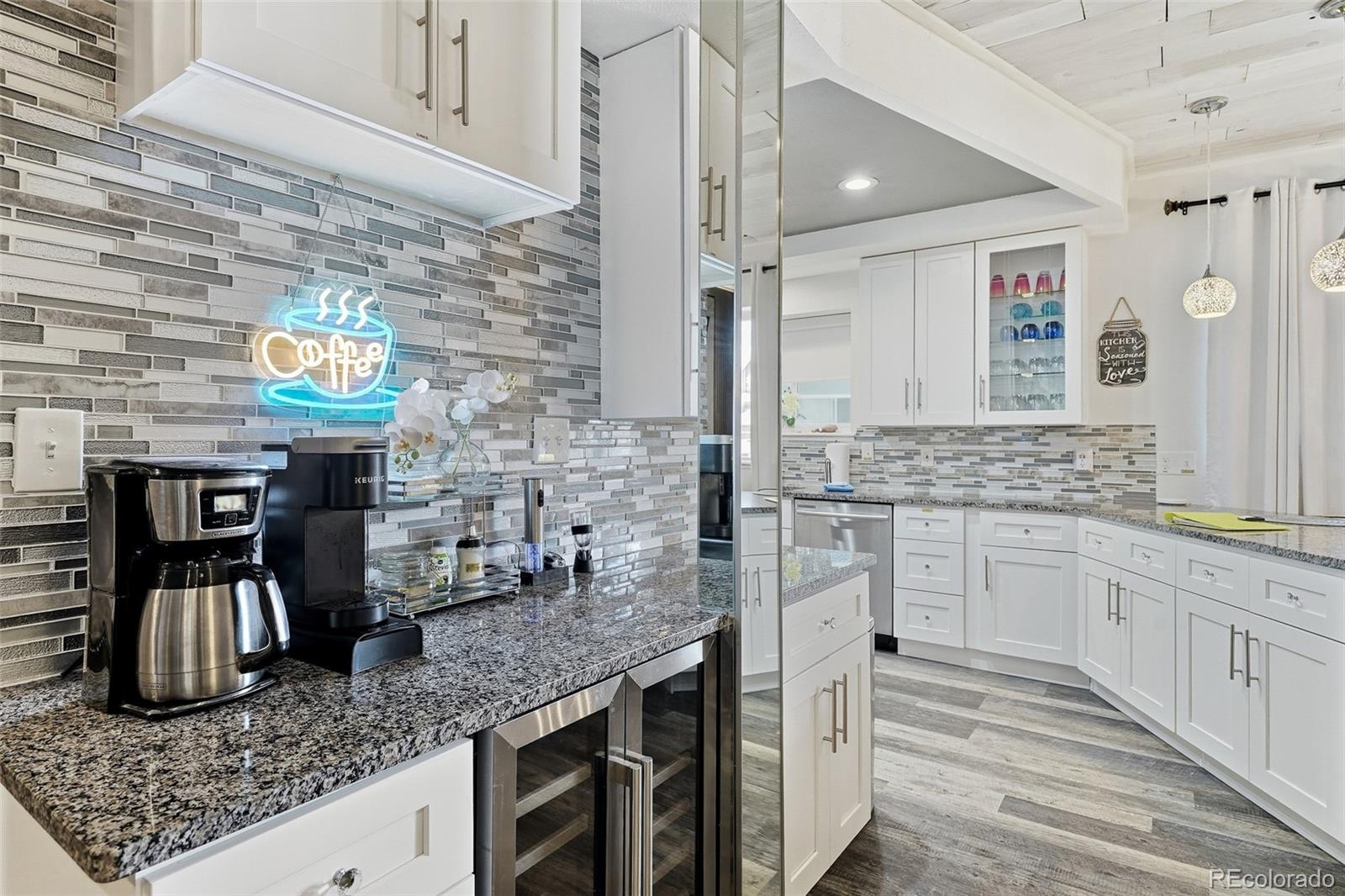 MLS Image #4 for 2882 w davies avenue,littleton, Colorado