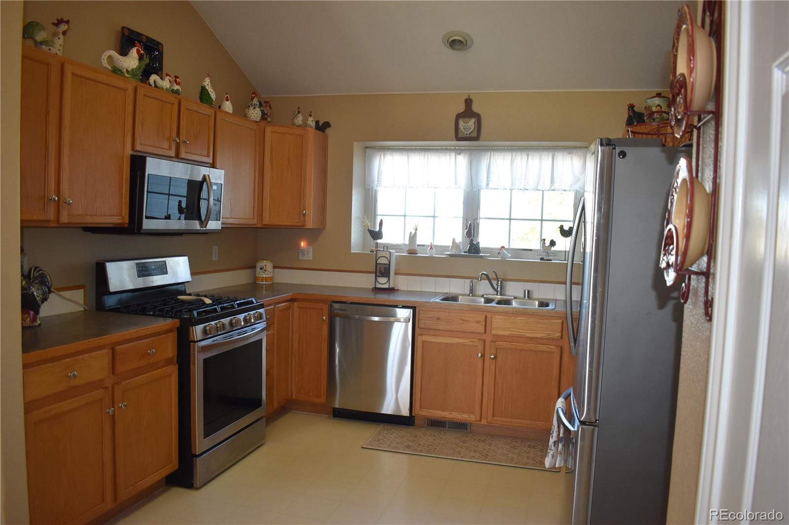 MLS Image #3 for 56300 e 39th avenue,strasburg, Colorado