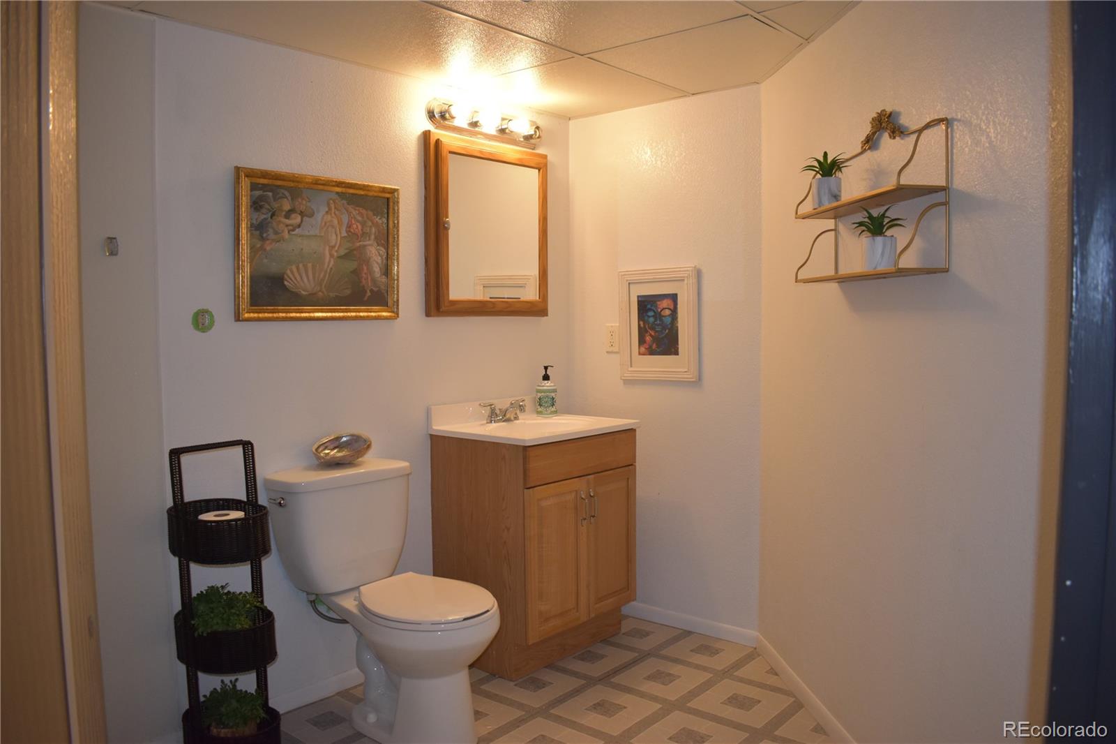 MLS Image #32 for 56300 e 39th avenue,strasburg, Colorado