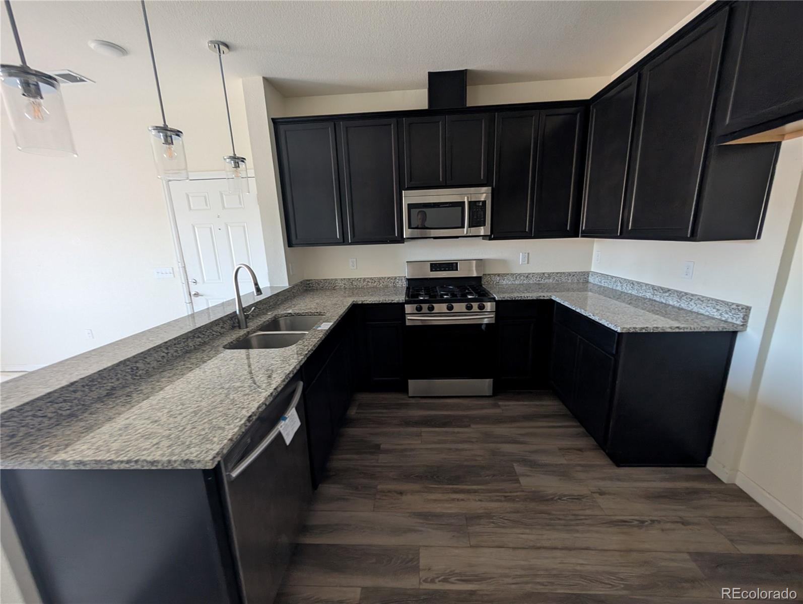 MLS Image #5 for 1831 s dunkirk street,aurora, Colorado