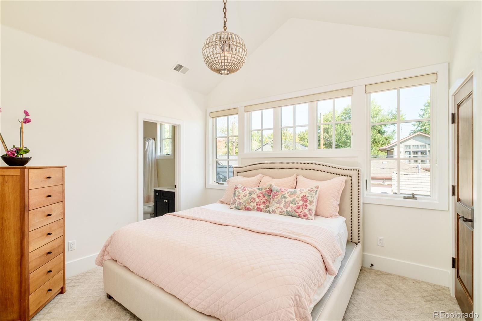 MLS Image #28 for 1250 s elizabeth street,denver, Colorado