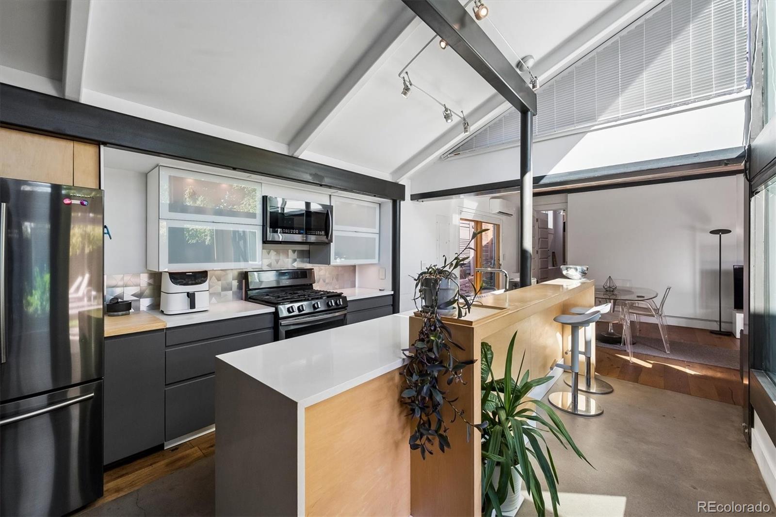 MLS Image #27 for 3407 s logan street,englewood, Colorado