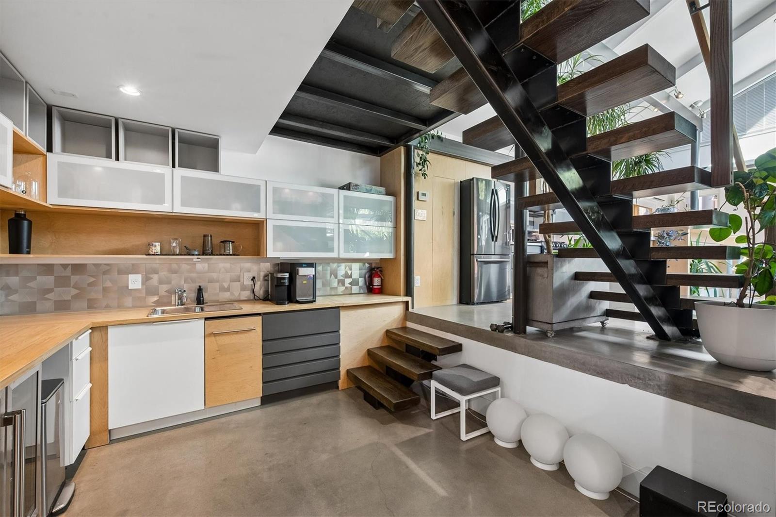 MLS Image #29 for 3407 s logan street,englewood, Colorado