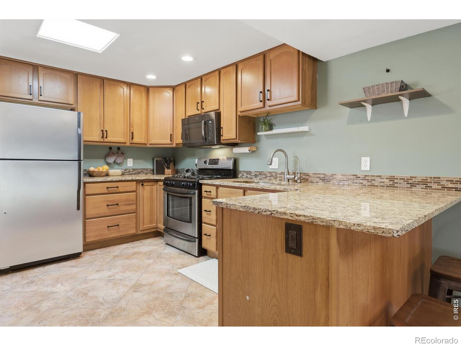 MLS Image #13 for 4740 e jewell avenue,denver, Colorado