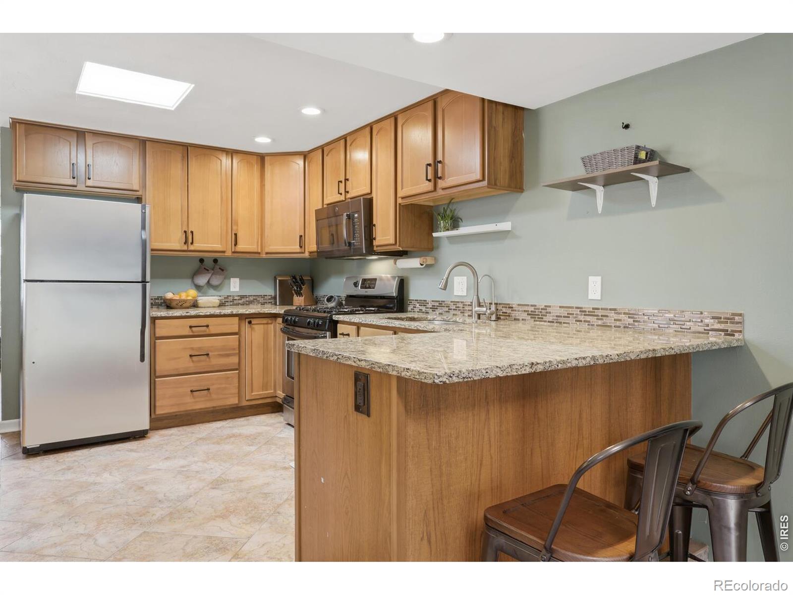MLS Image #14 for 4740 e jewell avenue,denver, Colorado