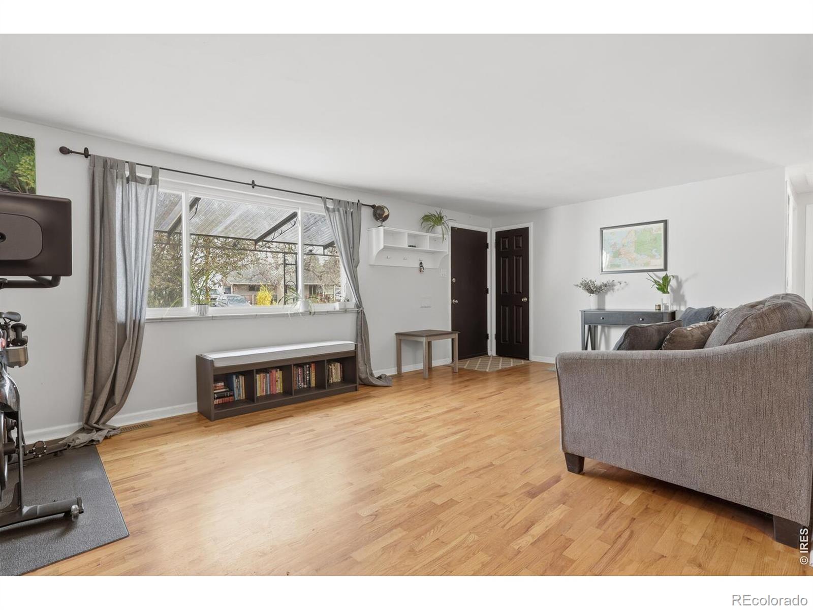 MLS Image #7 for 4740 e jewell avenue,denver, Colorado