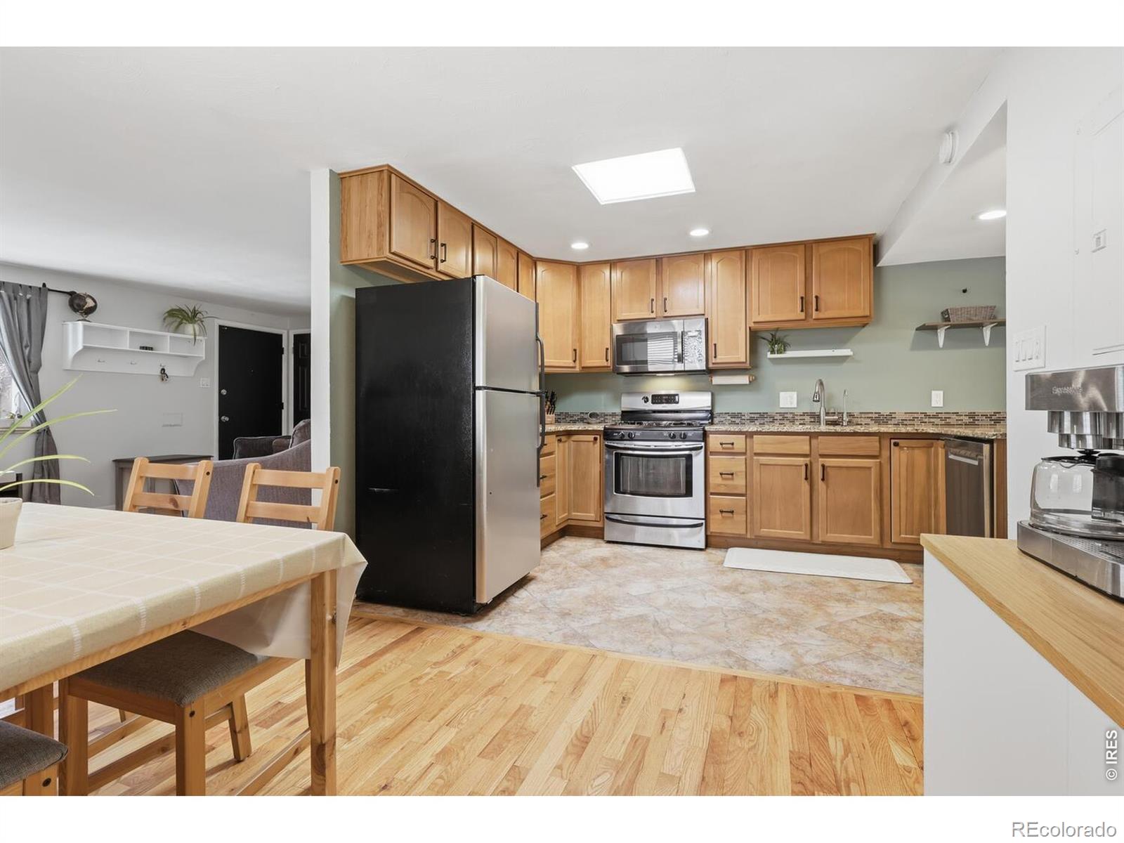 MLS Image #9 for 4740 e jewell avenue,denver, Colorado