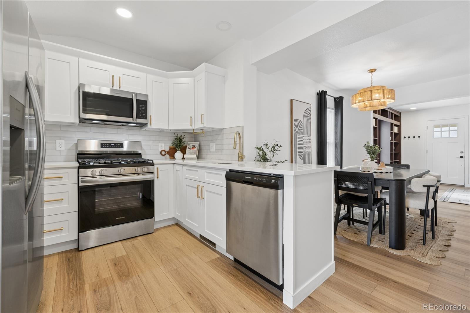 MLS Image #10 for 754  king street,denver, Colorado