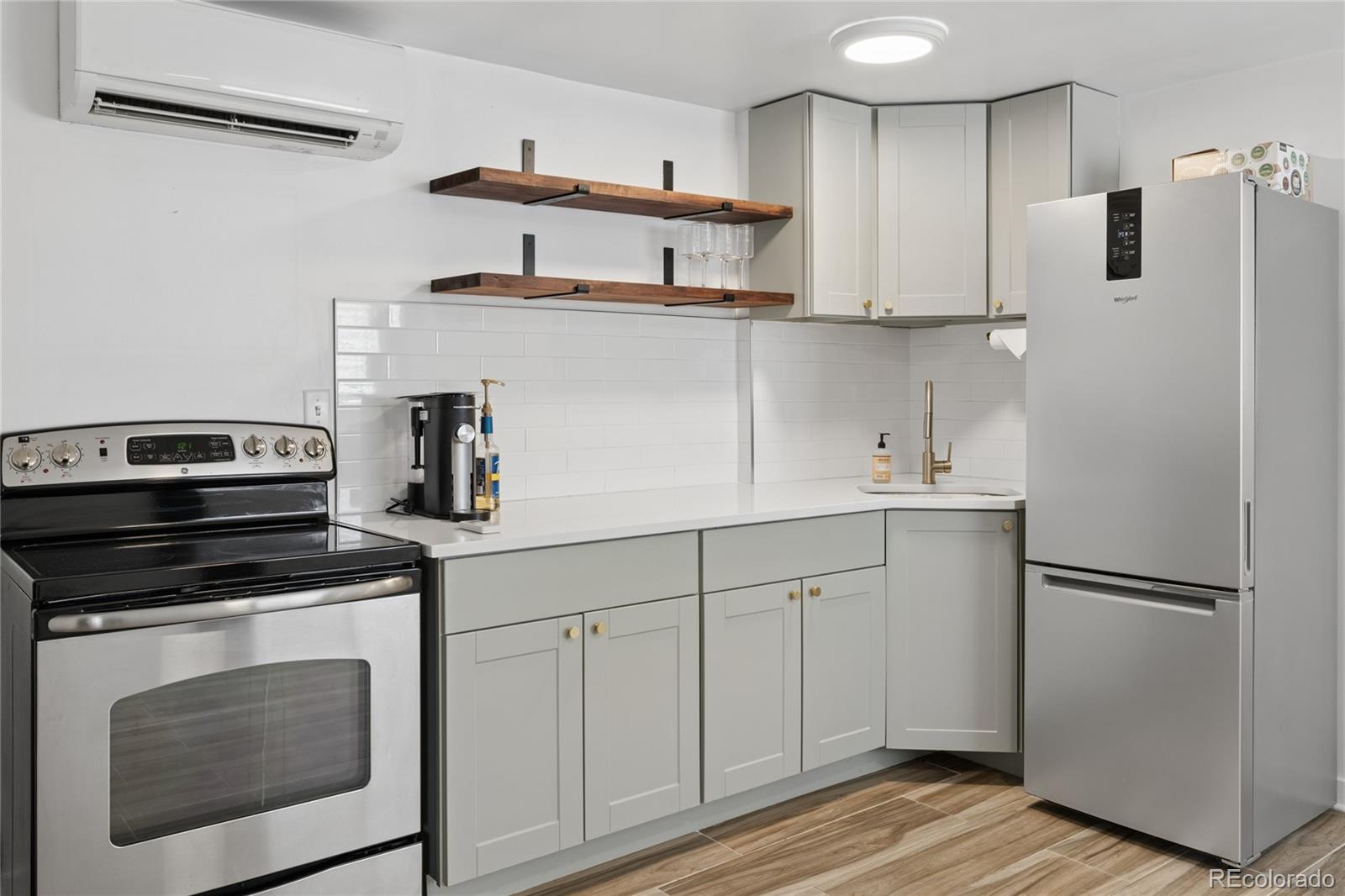 MLS Image #33 for 754  king street,denver, Colorado