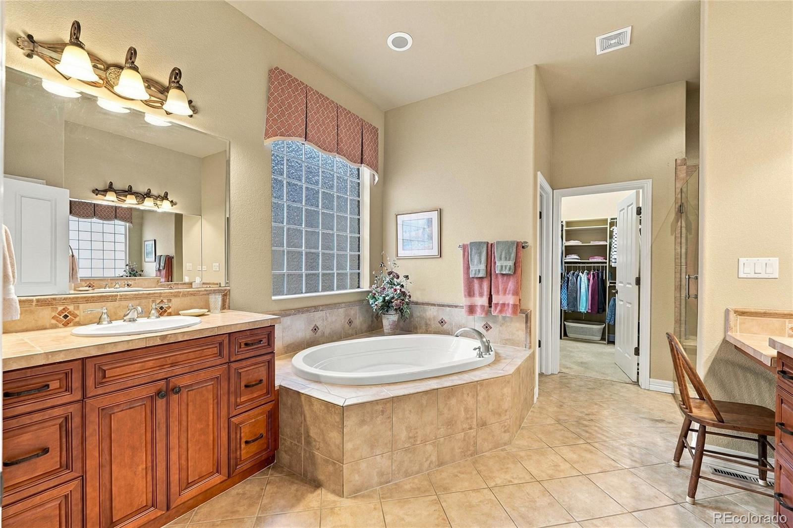 MLS Image #19 for 6478 s blackhawk way,aurora, Colorado