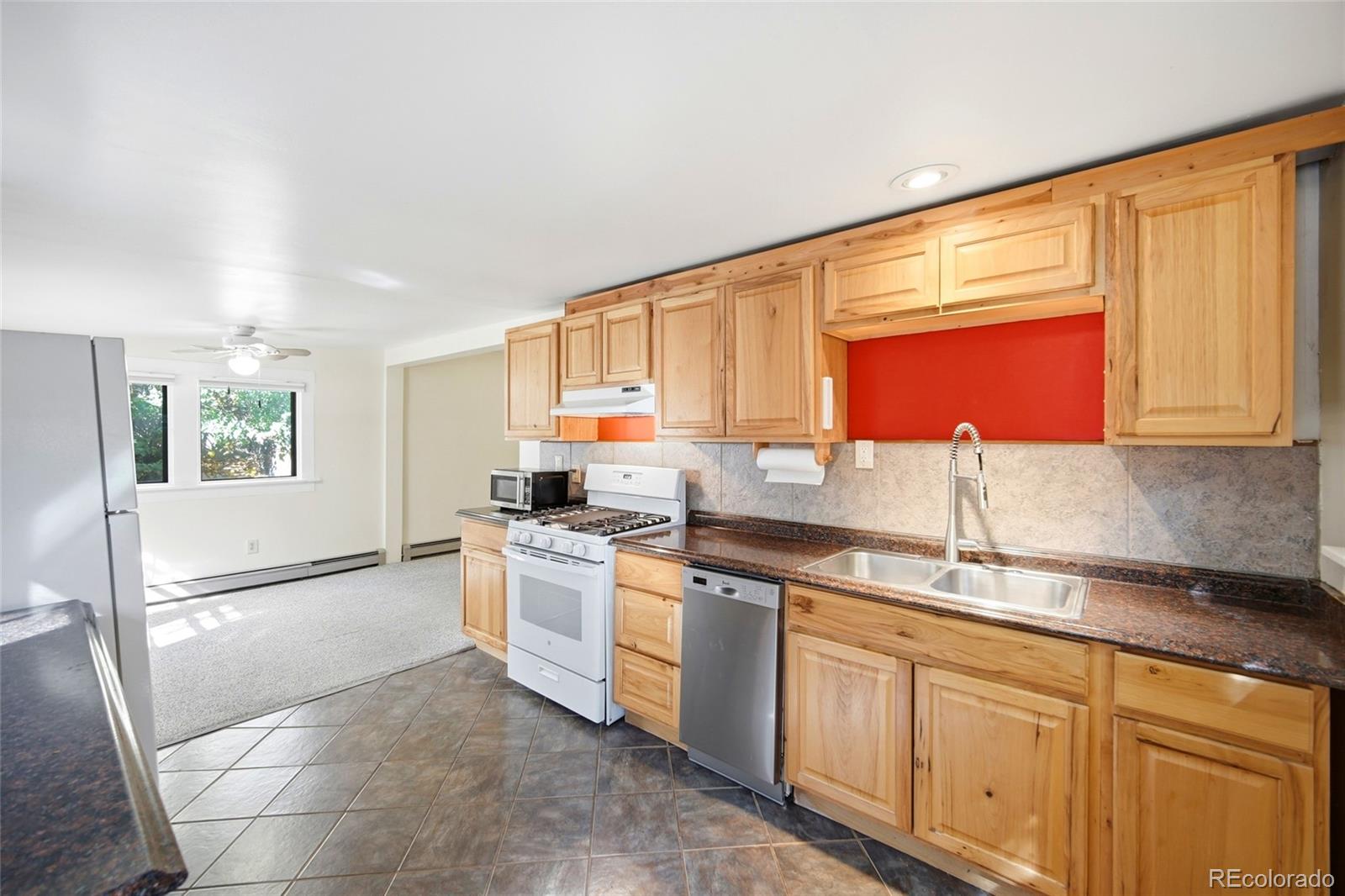 MLS Image #13 for 39 w brookside street,colorado springs, Colorado