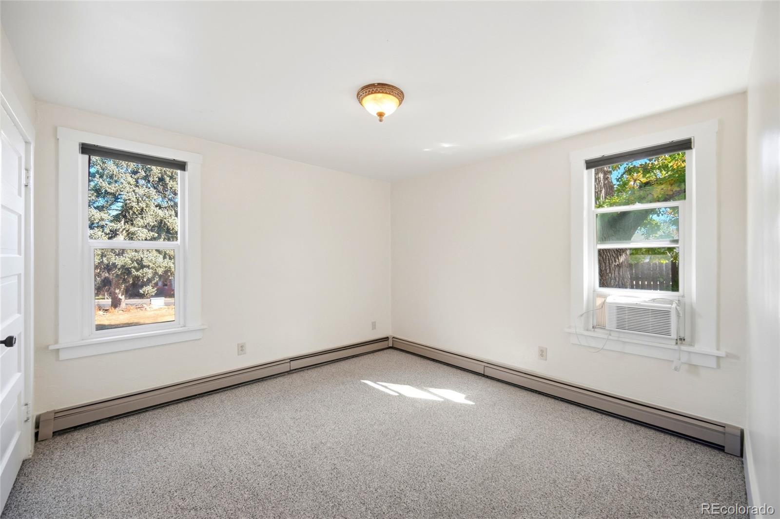 MLS Image #17 for 39 w brookside street,colorado springs, Colorado