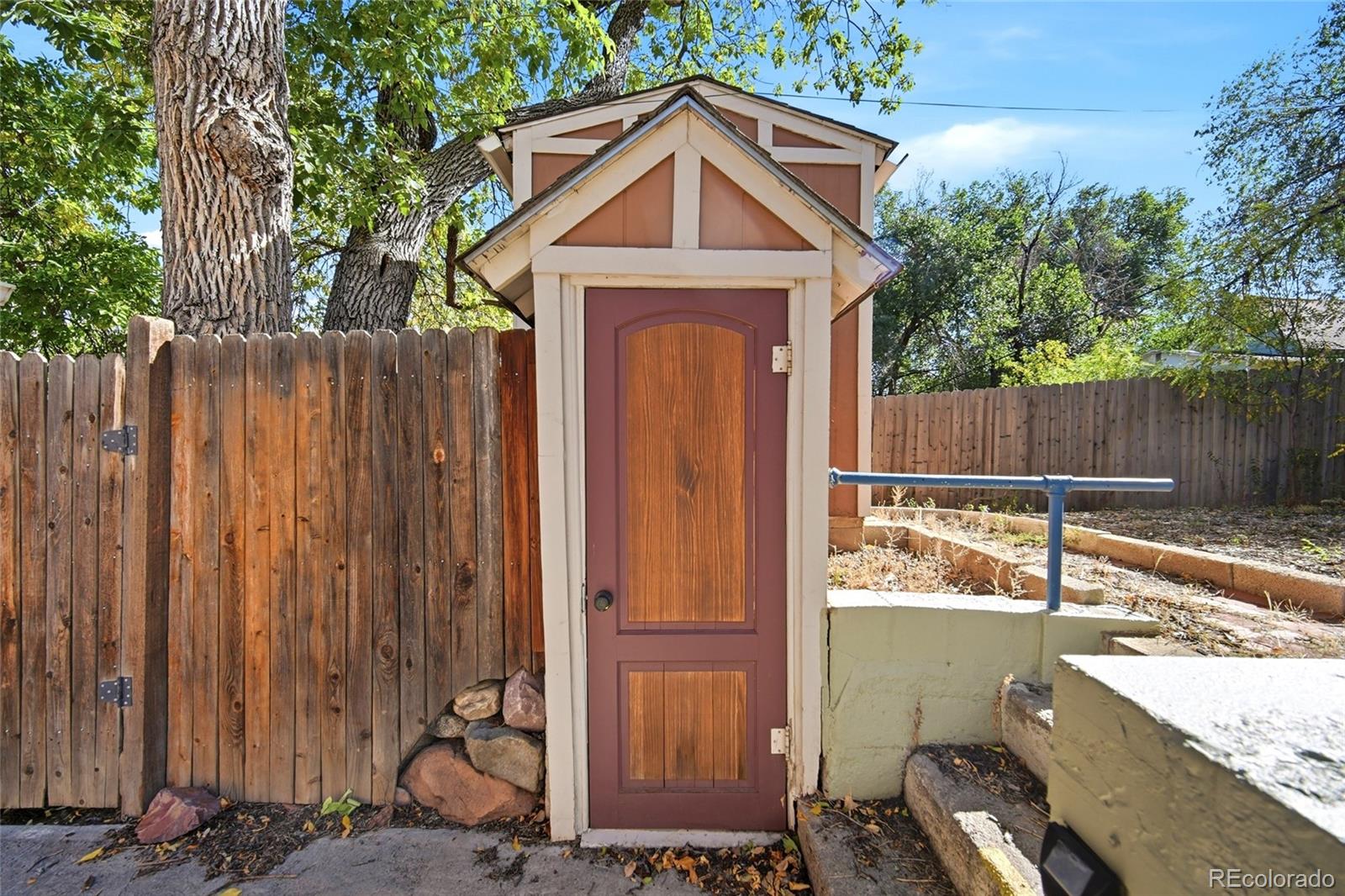 MLS Image #26 for 39 w brookside street,colorado springs, Colorado