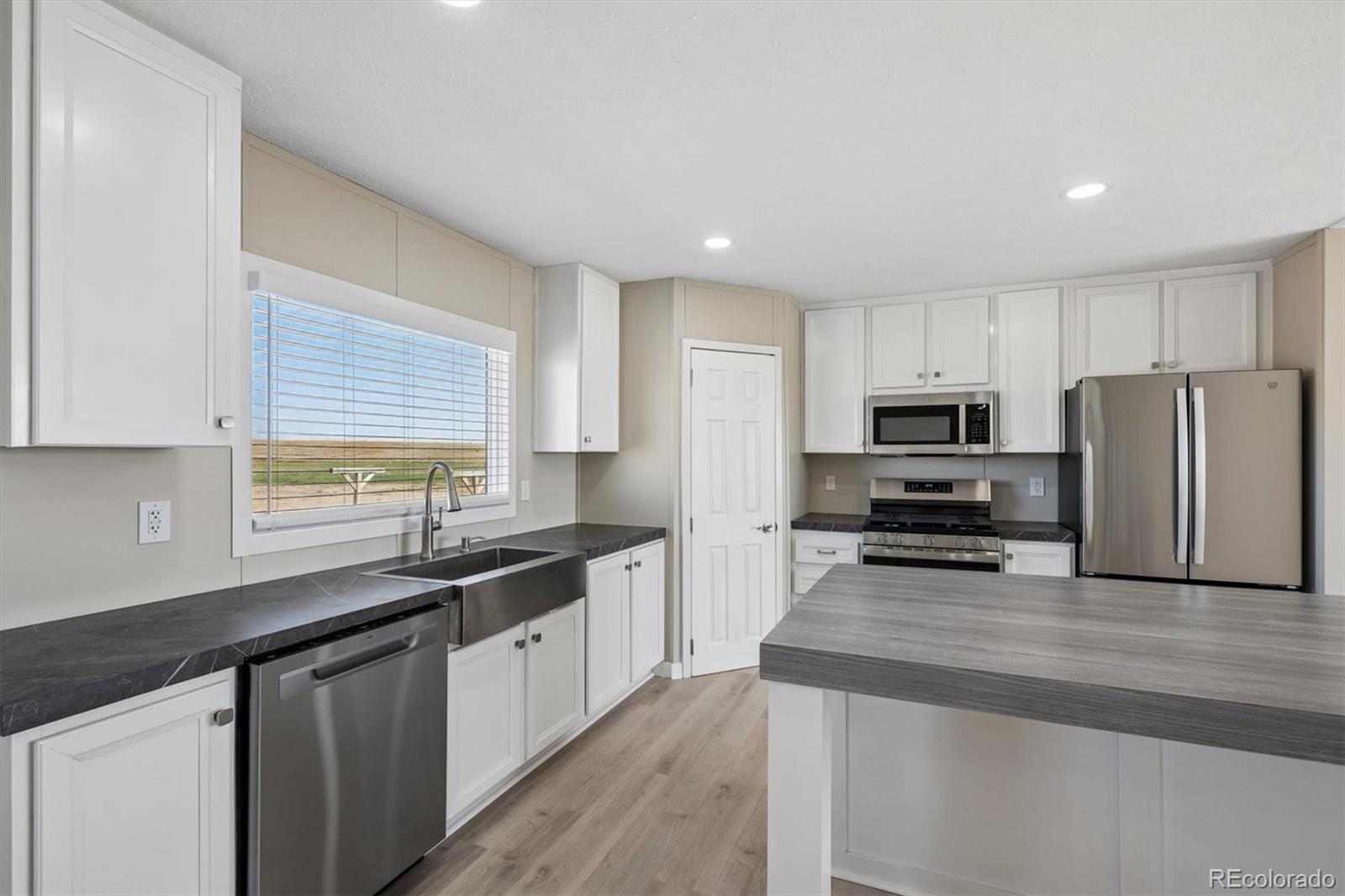 MLS Image #9 for 48249  county road 74 ,orchard, Colorado