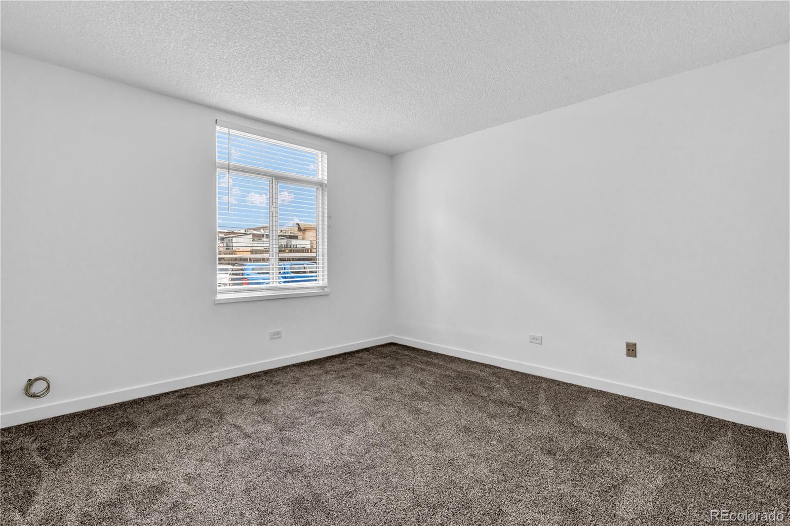 MLS Image #18 for 3371 s monaco street parkway,denver, Colorado