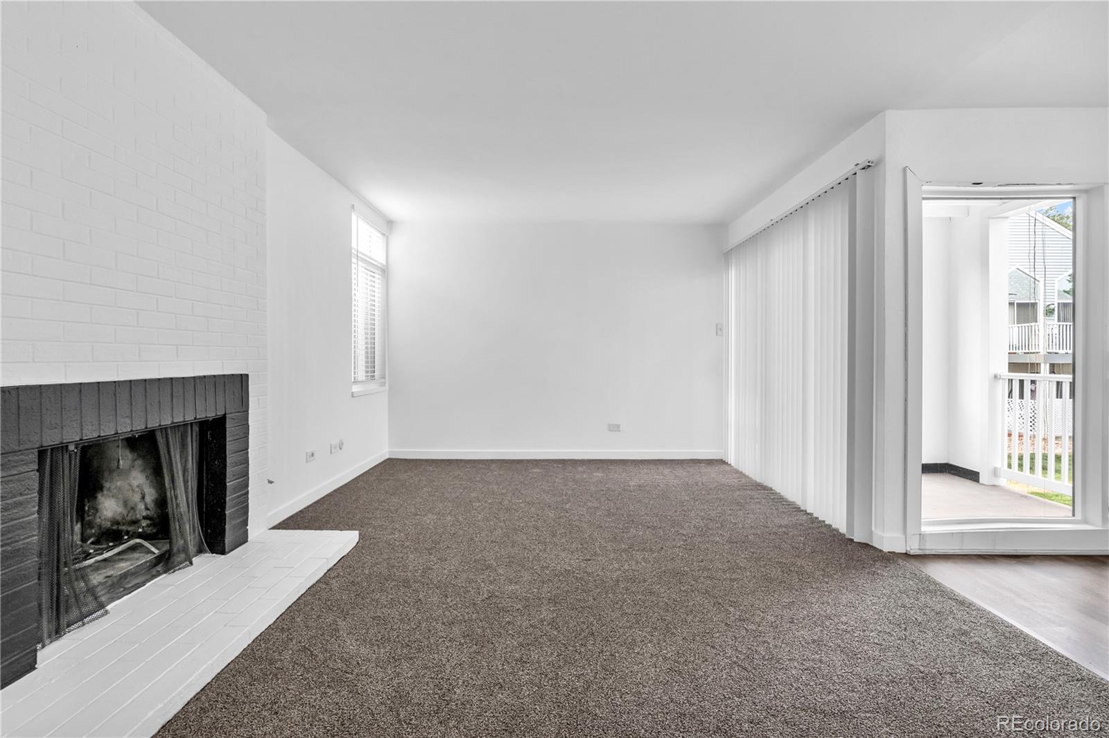 MLS Image #2 for 3371 s monaco street parkway,denver, Colorado