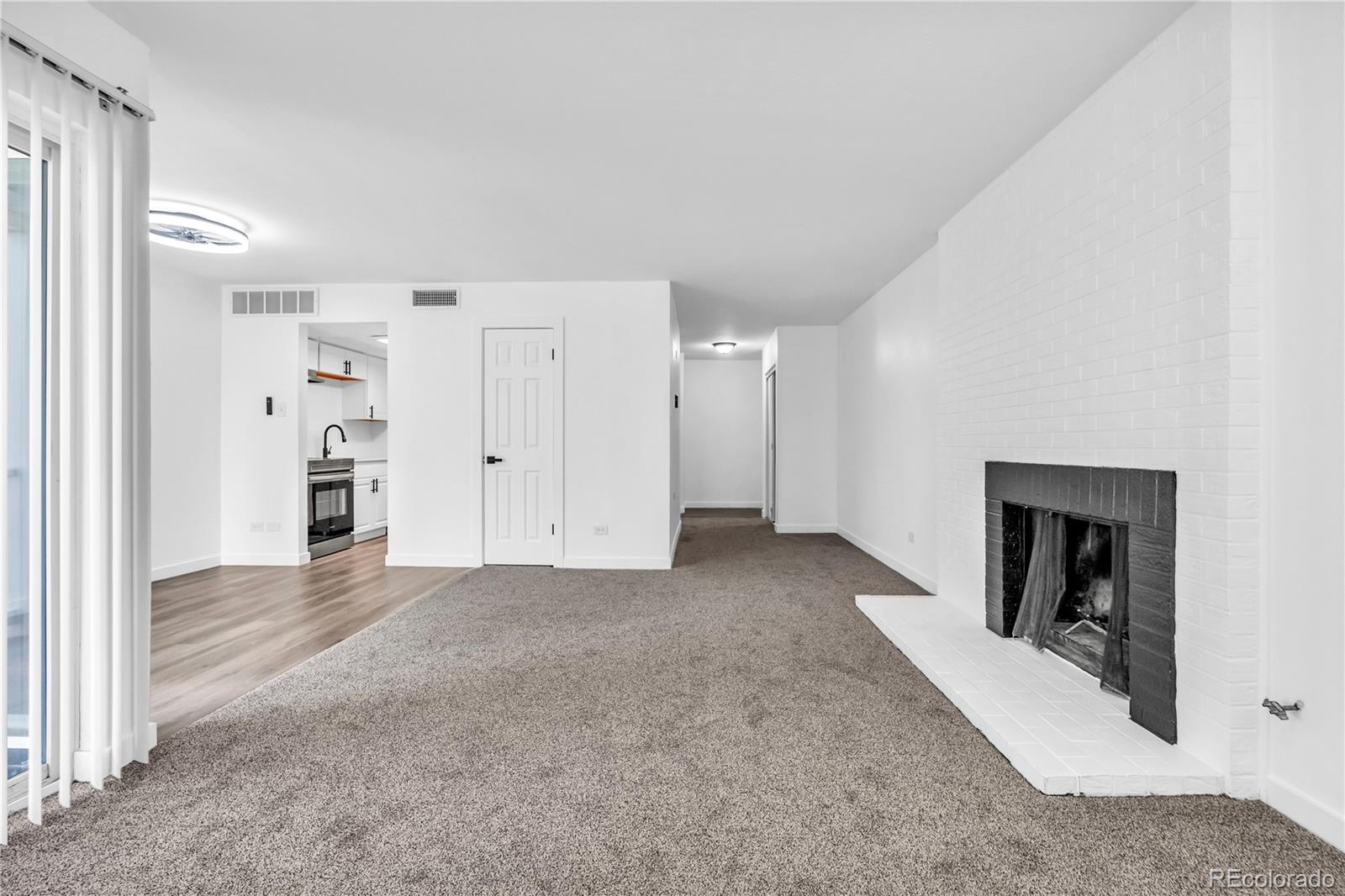 MLS Image #3 for 3371 s monaco street parkway,denver, Colorado
