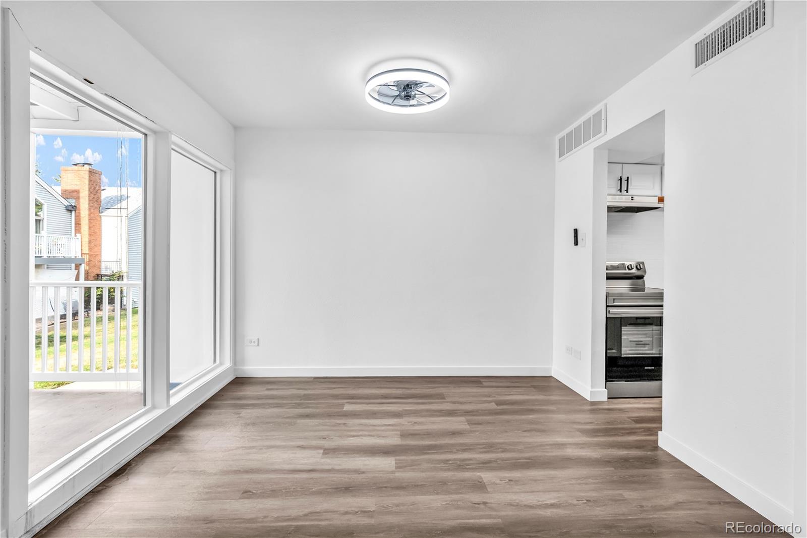 MLS Image #9 for 3371 s monaco street parkway,denver, Colorado