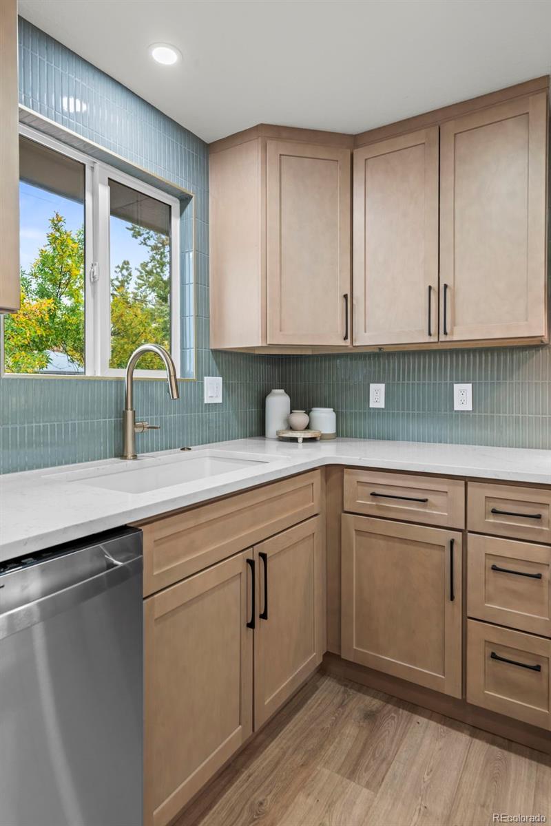 MLS Image #17 for 6453  zephyr street,arvada, Colorado