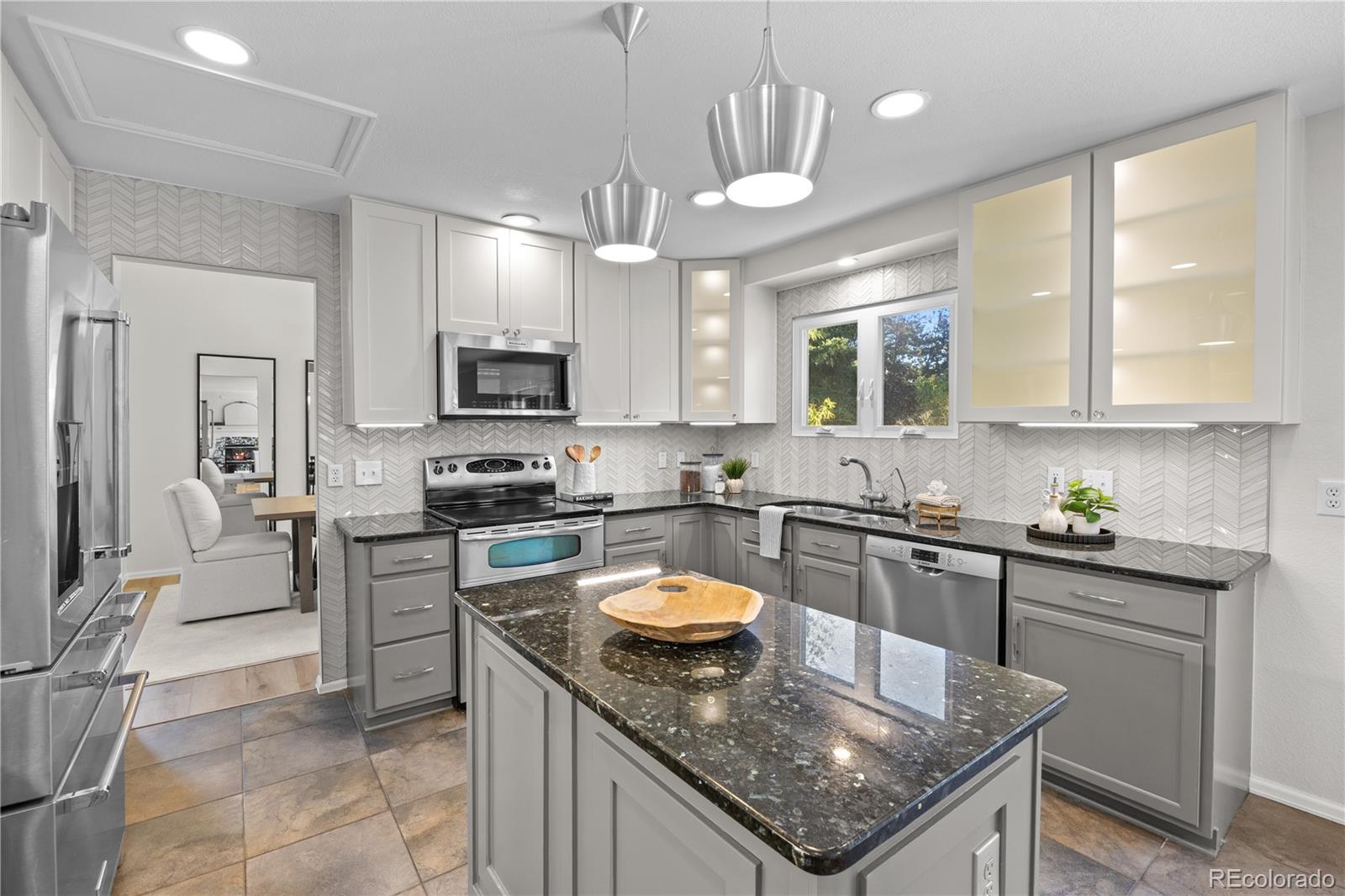 MLS Image #8 for 9814  venneford ranch road,highlands ranch, Colorado