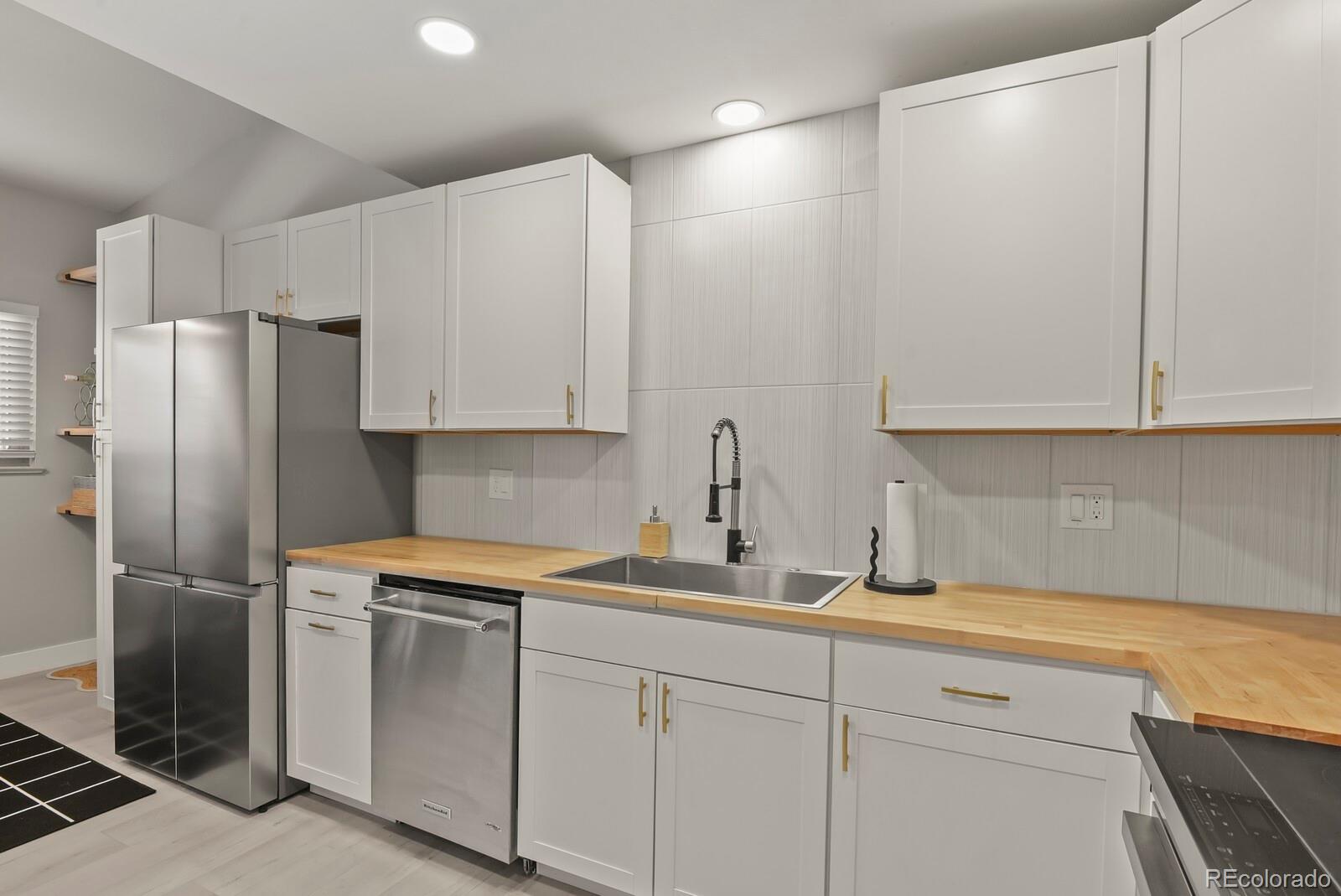 MLS Image #7 for 12820  willow lane,golden, Colorado