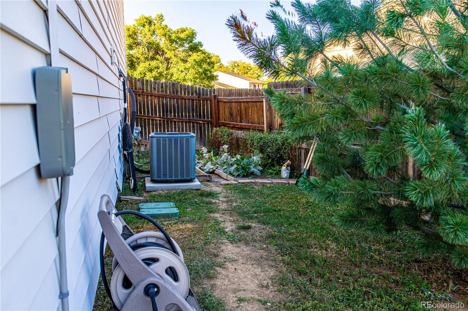 MLS Image #23 for 1474 s andes way,aurora, Colorado