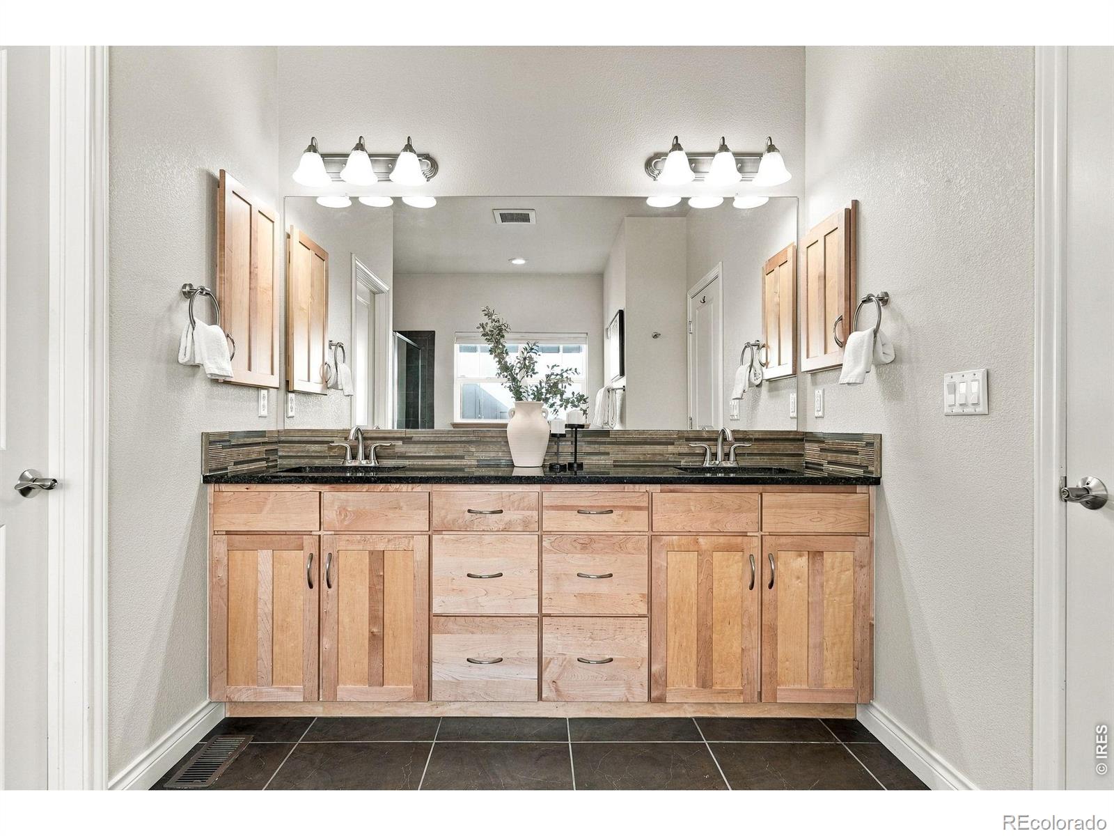 MLS Image #23 for 2379  golden eagle way,louisville, Colorado