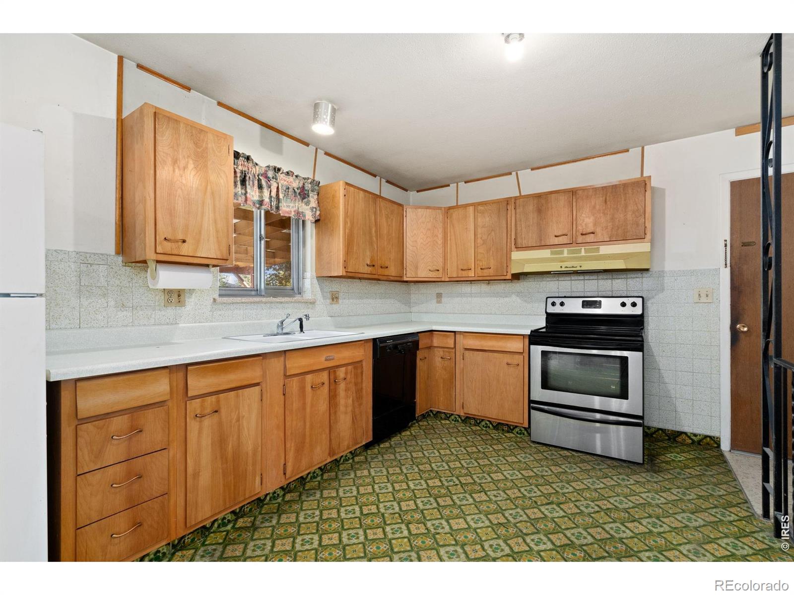 MLS Image #9 for 2733 w 14th st rd,greeley, Colorado