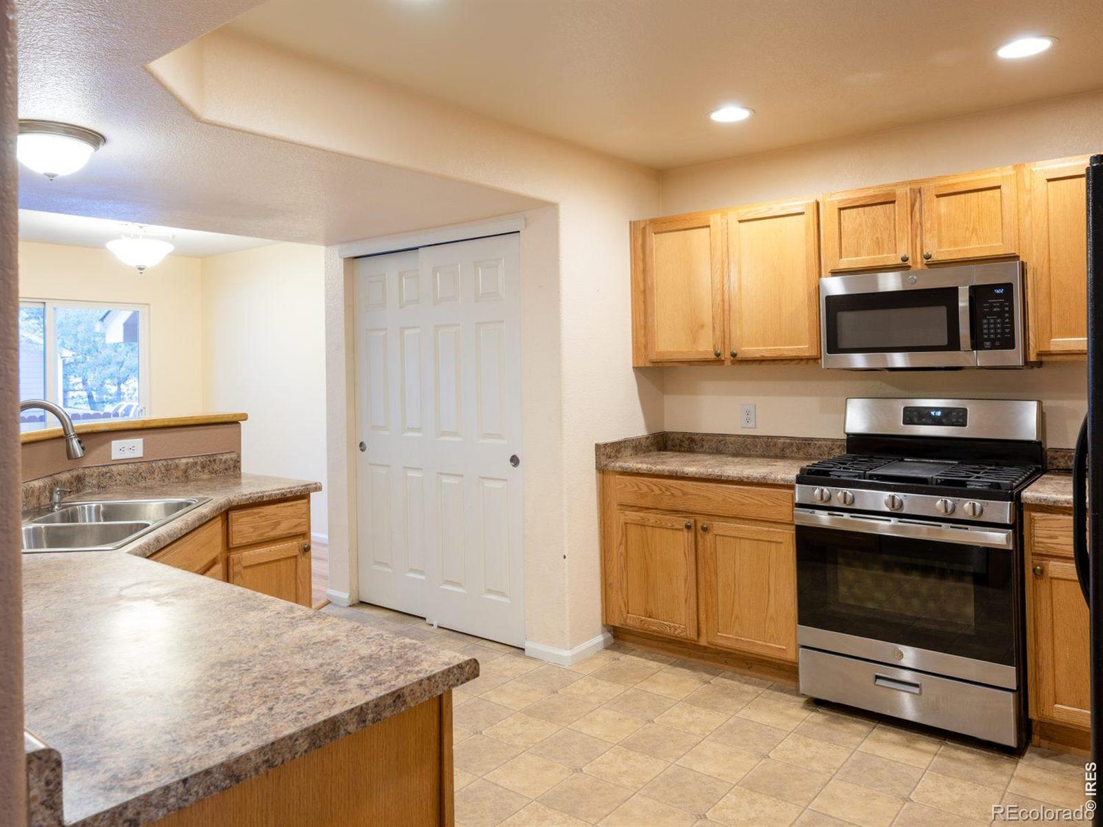 MLS Image #10 for 6603  autumn ridge drive,fort collins, Colorado