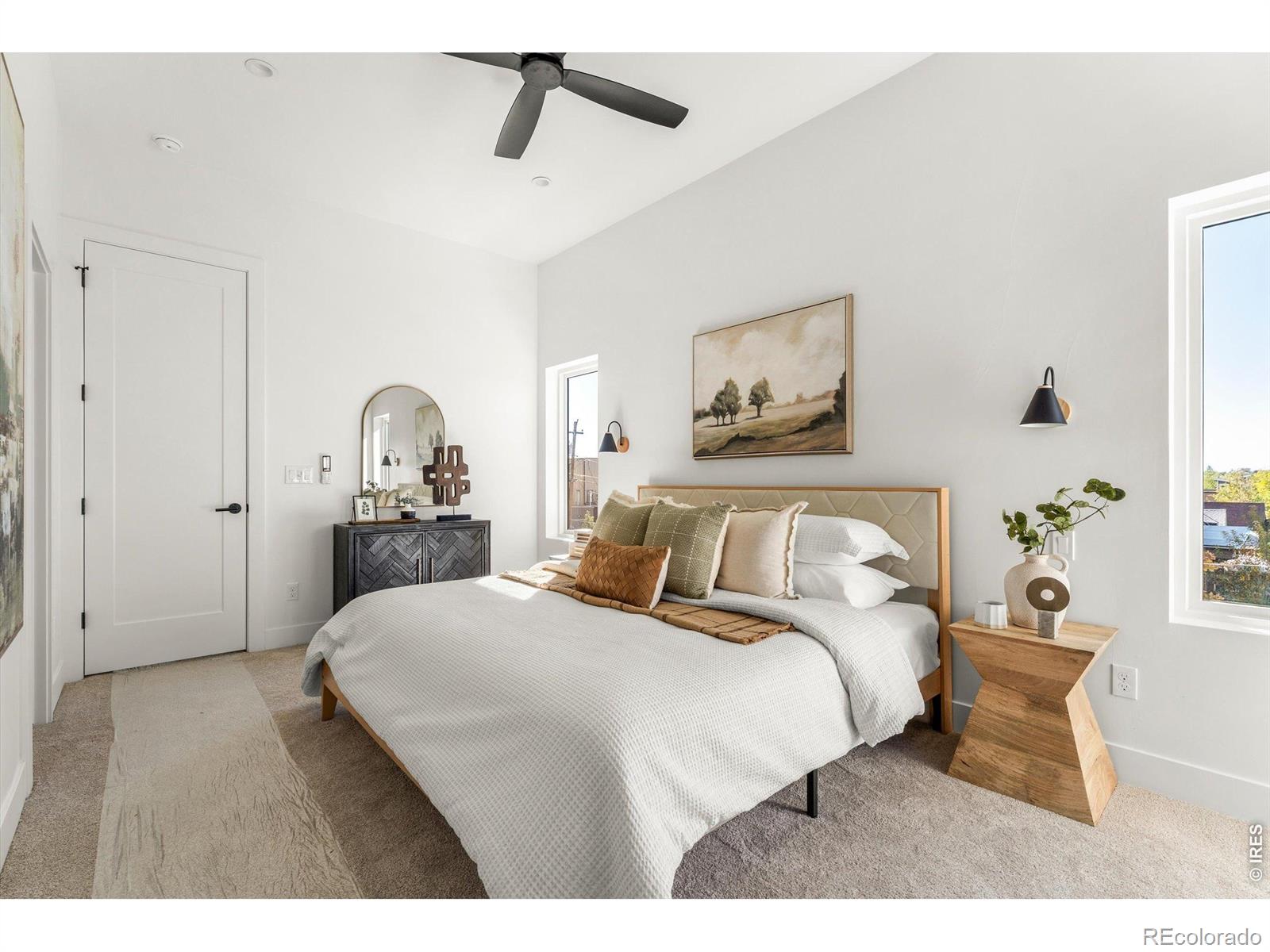 MLS Image #15 for 1304 n raleigh street ,denver, Colorado