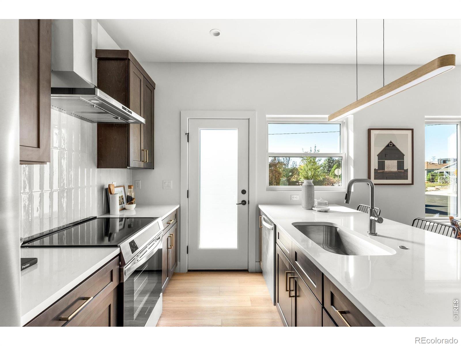 MLS Image #6 for 1304 n raleigh street ,denver, Colorado
