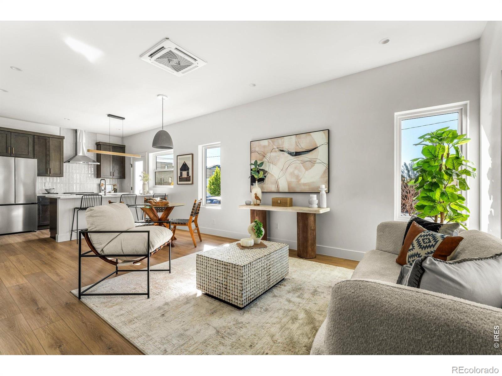 MLS Image #9 for 1304 n raleigh street ,denver, Colorado