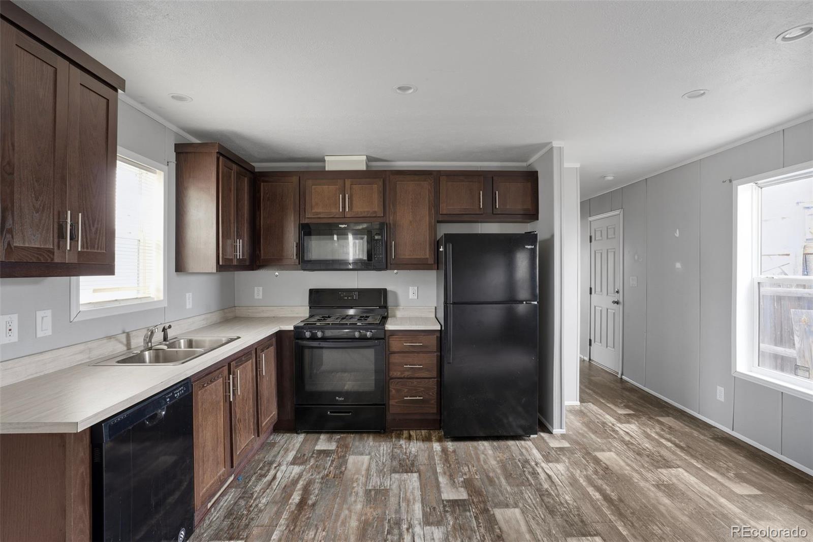 MLS Image #4 for 1404  macpool street,dacono, Colorado