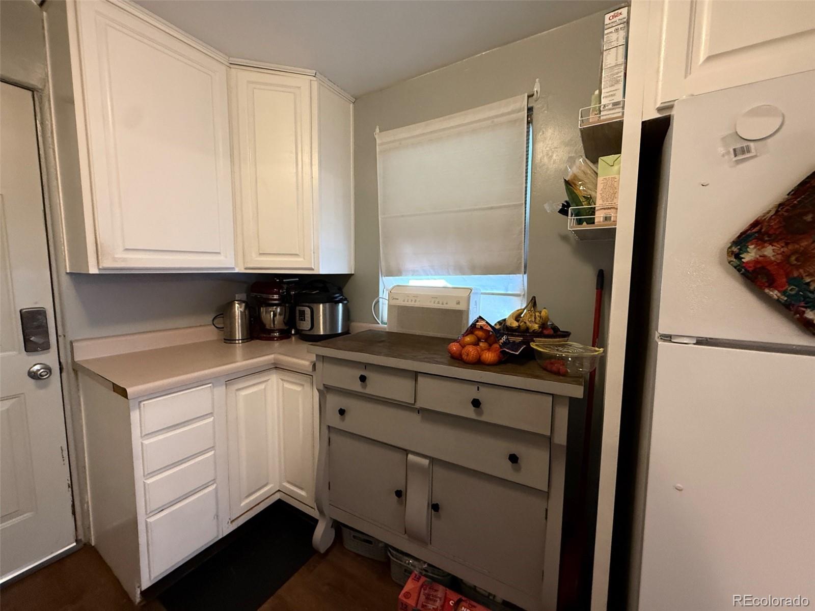 MLS Image #5 for 223 n hancock avenue,colorado springs, Colorado