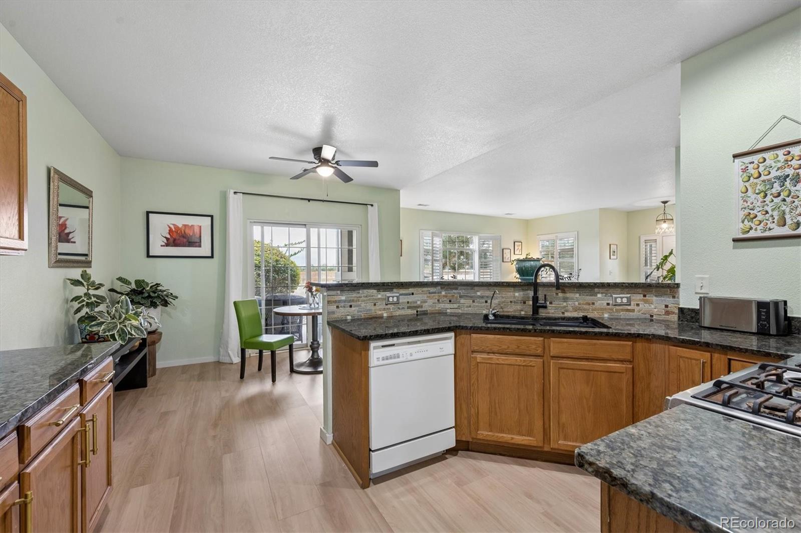 MLS Image #10 for 13732  legend way,broomfield, Colorado