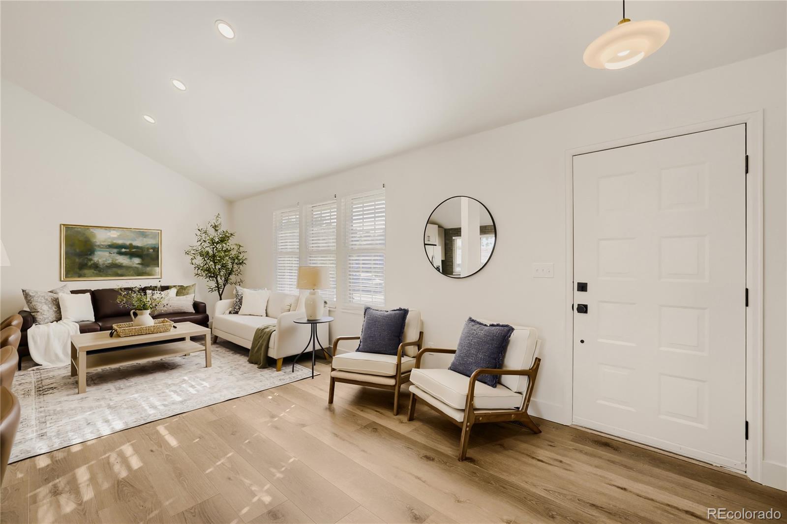 MLS Image #2 for 6478 s yukon street,littleton, Colorado