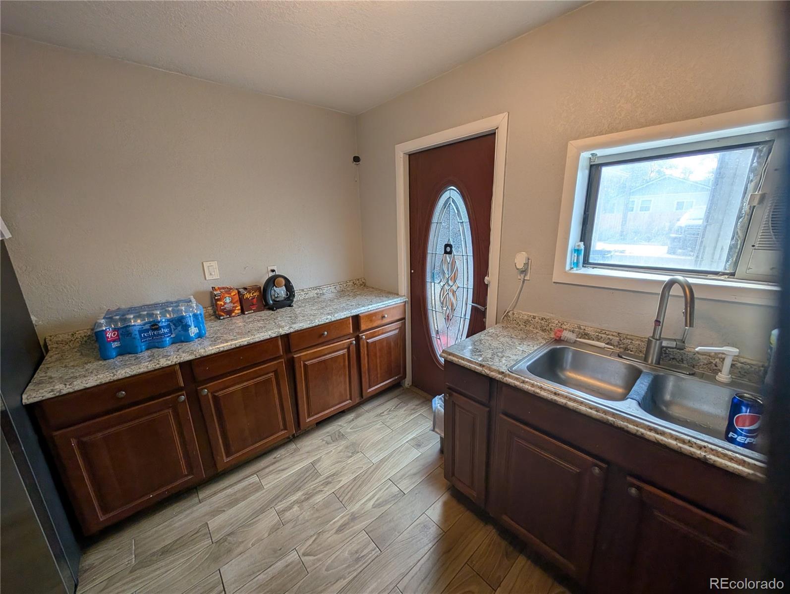 MLS Image #3 for 2912 w short place,denver, Colorado