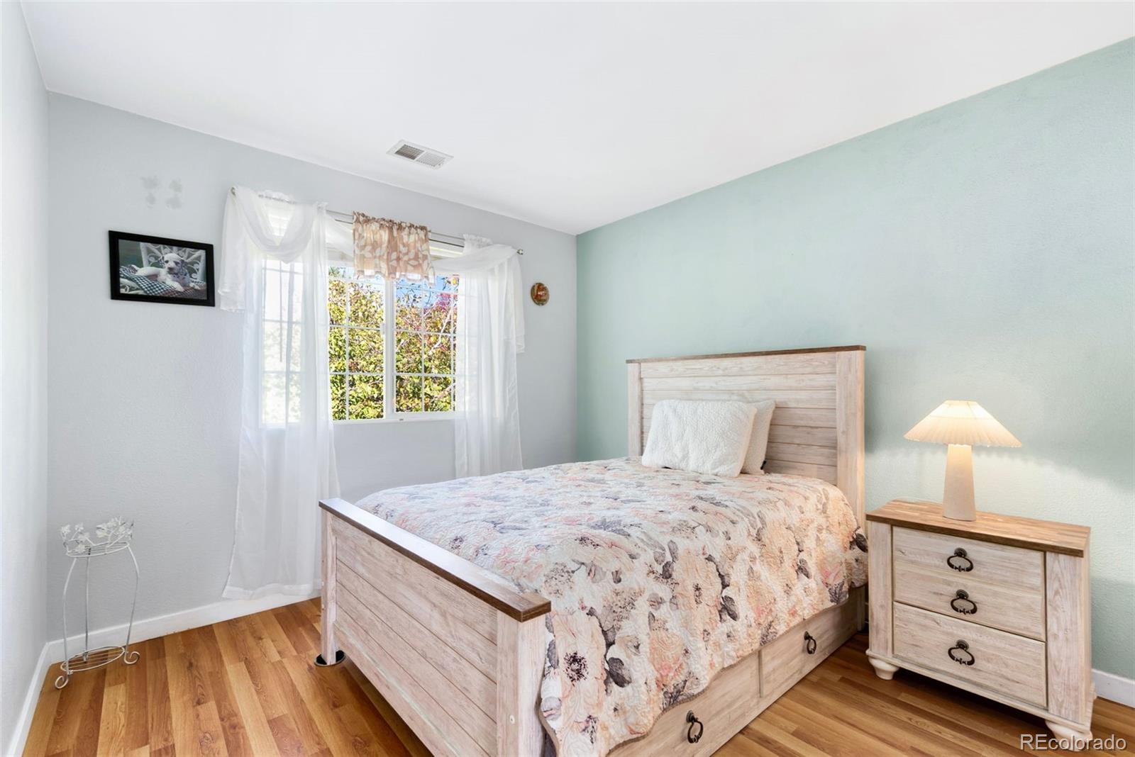 MLS Image #10 for 14944 e archer circle,aurora, Colorado