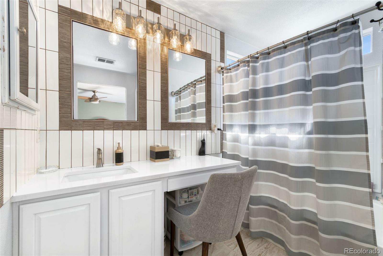 MLS Image #13 for 14944 e archer circle,aurora, Colorado