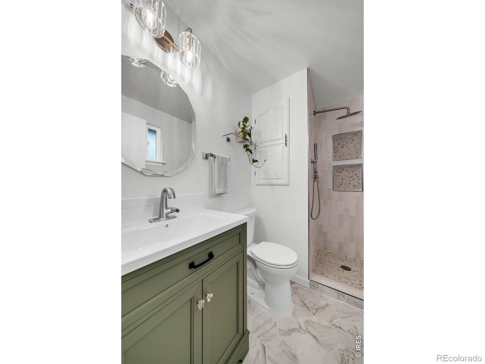 MLS Image #16 for 3825  columbia drive,longmont, Colorado