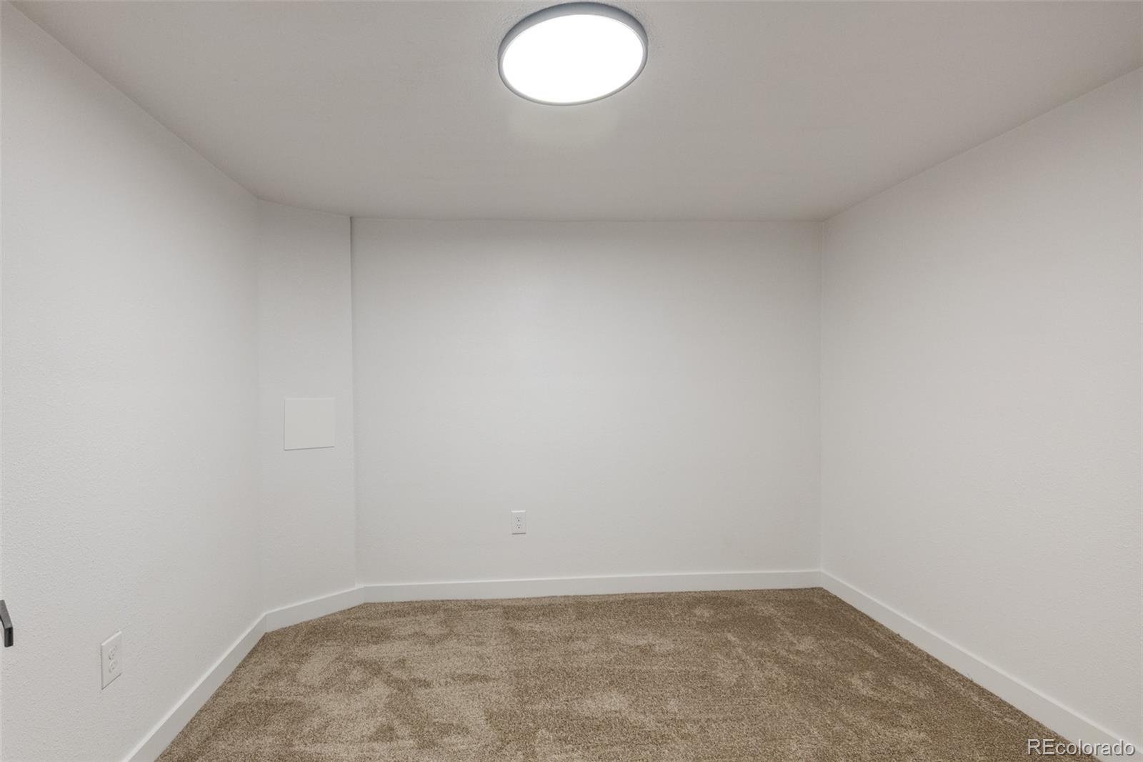 MLS Image #12 for 3665  leyden street,denver, Colorado