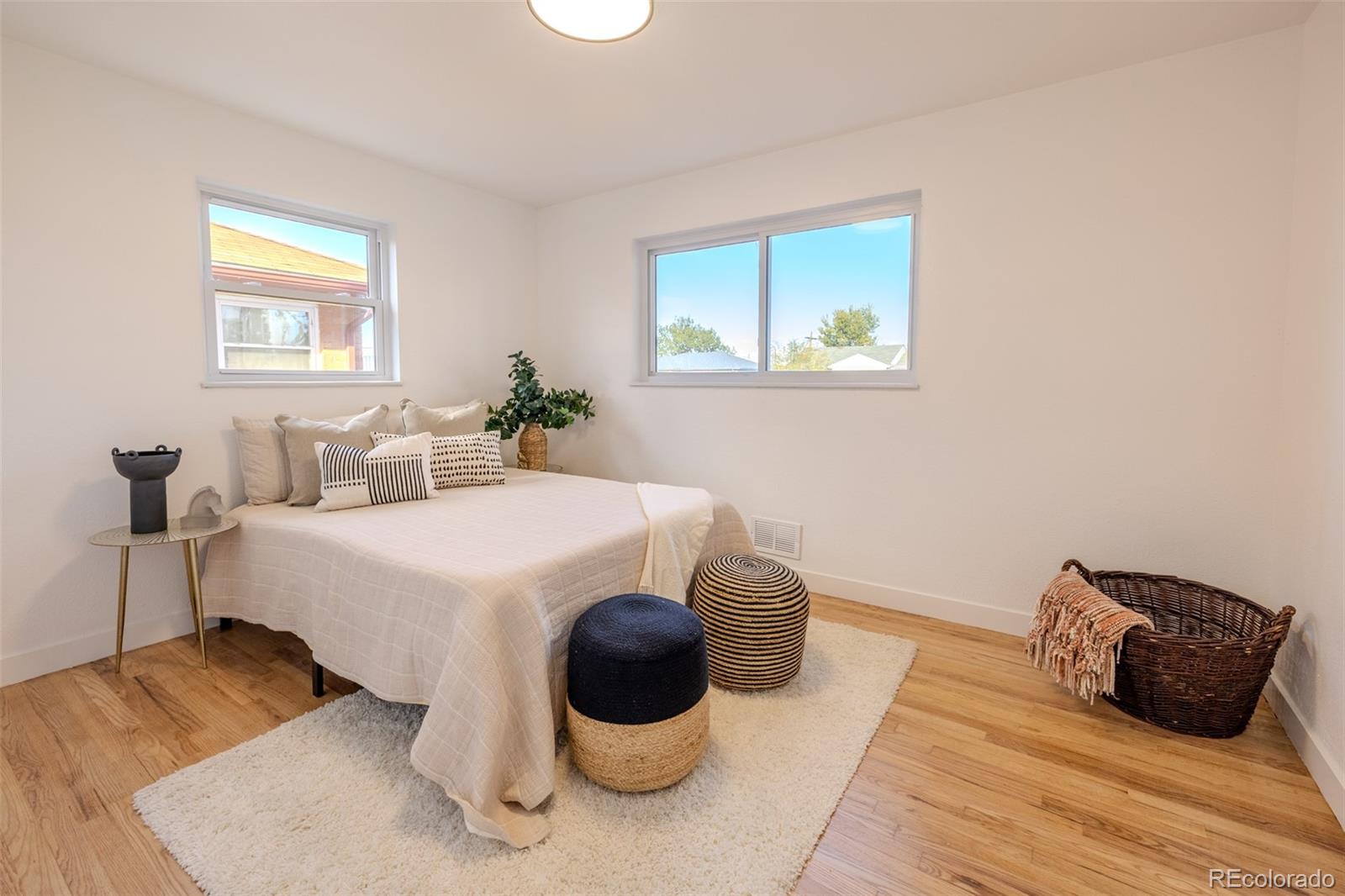 MLS Image #5 for 3665  leyden street,denver, Colorado