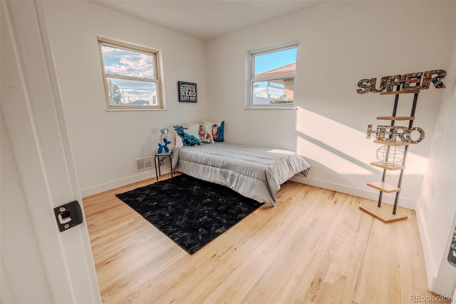 MLS Image #6 for 3665  leyden street,denver, Colorado
