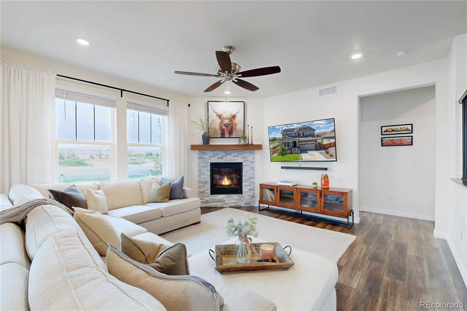 MLS Image #10 for 17603  drake street,broomfield, Colorado